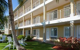 Sunshine Hotel Grand Cayman